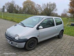 Silber Gebraucht 2001 Renault Twingo Kleinwagen | 850 €