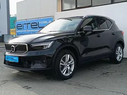 Black metallic Gebraucht 2023 Volvo XC40 Plus SUV | 30.990 € (Fairer Preis)