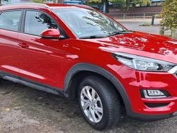 Grau Gebraucht 2019 Hyundai Tucson Trend SUV | 15.999 € (Guter Preis)