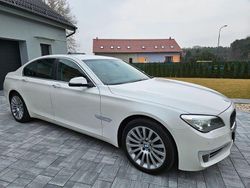 Weiß Gebraucht 2013 BMW 740 Limousine | 21.000 € (Teuer)