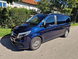 Blau Gebraucht 2019 Mercedes V220 Edition Van / Kleinbus | 37.999 € (Superpreis)
