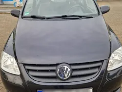 Schwarz Gebraucht 2009 VW Fox Refresh Kleinwagen | 2.500 € (Etwas zu teuer)