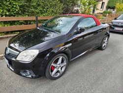 Schwarz Gebraucht 2008 Opel Tigra Cabrio | 2.999 € (Etwas zu teuer)