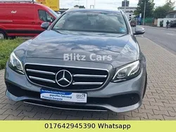 Grau Gebraucht 2019 Mercedes E300 Kombi | 25.600 € (Fairer Preis)