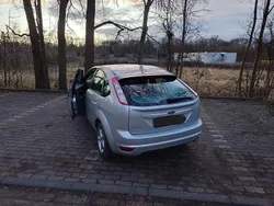 Grau Gebraucht 2009 Ford Focus Style Limousine | 1.800 € (Guter Preis)