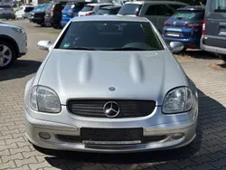 Silber Gebraucht 2000 Mercedes SLK230 Edition Cabrio | 8.490 € (Teuer)