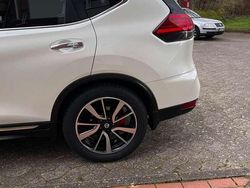 Weiß Gebraucht 2018 Nissan X-Trail SUV | 20.199 €