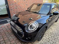 Schwarz Gebraucht 2020 Mini ONE Kleinwagen | 16.990 € (Fairer Preis)