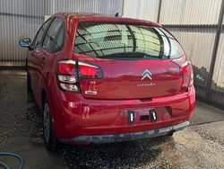 Rot Gebraucht 2013 Citroën C3 Kleinwagen | 2.500 € (Etwas zu teuer)