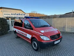 Rot Gebraucht 2009 Mercedes Vito Van / Kleinbus | 19.950 €