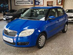 Blau Gebraucht 2008 Skoda Fabia Ambiente Limousine | 2.490 € (Etwas zu teuer)