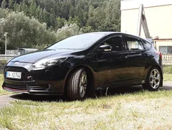 Schwarz Gebraucht 2013 Ford Focus ST Kleinwagen | 9.990 € (Etwas zu teuer)
