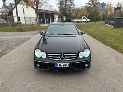 Schwarz Gebraucht 2006 Mercedes CLK320 Avantgarde Coupé | 4.000 € (Superpreis)
