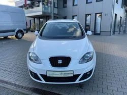 Weiß Gebraucht 2010 Seat Altea XL Ecomotive Van / Kleinbus | 5.990 € (Teuer)