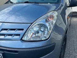 Blau Gebraucht 2010 Nissan Pixo Kleinwagen | 3.500 € (Etwas zu teuer)