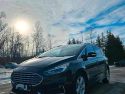Schwarz Gebraucht 2020 Ford S-MAX Titanium Van / Kleinbus | 20.900 € (Guter Preis)