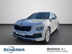 Moonweiß perleffekt (metallic) Gebraucht 2024 Skoda Kamiq Selection SUV | 19.900 € (Guter Preis)