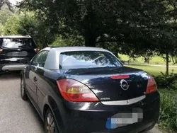 Schwarz Gebraucht 2005 Opel Tigra Sport Cabrio | 899 € (Superpreis)
