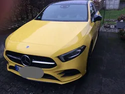 Gelb Gebraucht 2022 Mercedes A250 AMG line Limousine | 27.000 € (Superpreis)