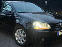 Schwarz Gebraucht 2004 VW Golf V Limousine | 5.699 € (Etwas zu teuer)