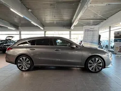 Grau Gebraucht 2020 Mercedes CLA200 Shooting Brake Progressive Kombi | 25.999 € (Teuer)