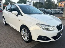 Weiß Gebraucht 2009 Seat Ibiza Sport Limousine | 3.999 € (Etwas zu teuer)