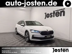 Kristallweiß uni Gebraucht 2024 Skoda Superb Selection Kombi | 38.490 € (Teuer)