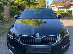 Schwarz Gebraucht 2017 Skoda Octavia RS Kombi | 12.000 € (Superpreis)