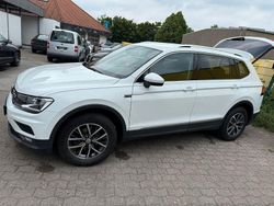 Weiß Gebraucht 2022 VW Tiguan Allspace R SUV | 37.500 € (Guter Preis)