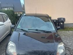 Schwarz Gebraucht 2007 Ford Fiesta Kleinwagen | 1.100 € (Fairer Preis)