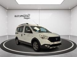 Weiß Gebraucht 2016 Dacia Dokker Stepway Van / Kleinbus | 8.999 € (Fairer Preis)