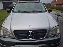 Silber Gebraucht 1999 Mercedes ML320 SUV | 1.900 € (Superpreis)