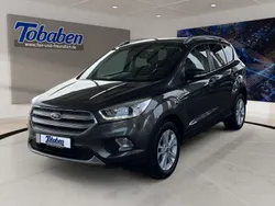 Grau Gebraucht 2018 Ford Kuga Titanium SUV | 16.790 € (Etwas zu teuer)