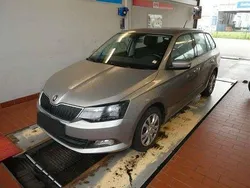 Beige Gebraucht 2018 Skoda Fabia Style Kombi | 12.000 € (Fairer Preis)