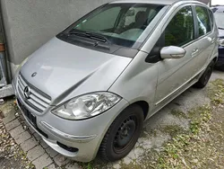 Grau Gebraucht 2008 Mercedes A180 Kleinwagen | 1.050 € (Superpreis)