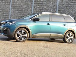 Grün Gebraucht 2017 Peugeot 5008 Allure SUV | 12.980 € (Etwas zu teuer)