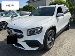 Weiß Gebraucht 2021 Mercedes GLB200 AMG line SUV | 32.450 € (Guter Preis)