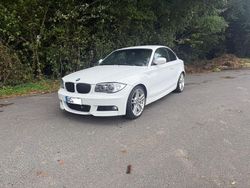 Weiß Gebraucht 2011 BMW 118 Coupé M Sport Coupé | 6.000 € (Fairer Preis)
