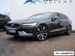 Grau Gebraucht 2022 Volvo V60 Plus Kombi | 35.990 € (Fairer Preis)