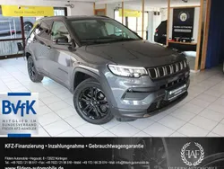 Grau Gebraucht 2022 Jeep Compass SUV | 23.899 € (Superpreis)