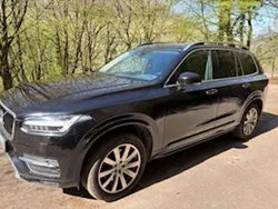 Schwarz Gebraucht 2018 Volvo XC90 Momentum SUV | 25.500 € (Guter Preis)