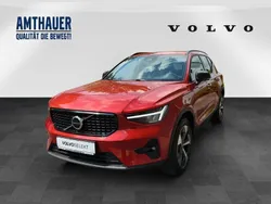 Rot (fusion red / metallic) Gebraucht 2023 Volvo XC40 Plus SUV | 34.930 € (Guter Preis)