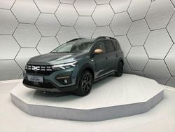 Grün Neu 2025 Dacia Jogger Extreme Limousine | 26.490 € (Fairer Preis)