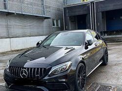 Schwarz Gebraucht 2017 Mercedes C63S AMG AMG Limousine | 51.400 € (Fairer Preis)