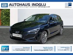 Schwarz abyss black / mic (metallic) Gebraucht 2024 Hyundai i30 Kombi | 21.480 € (Guter Preis)