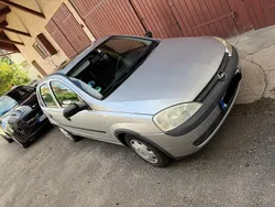 Silber Gebraucht 2001 Opel Corsa Kleinwagen | 1.250 € (Guter Preis)