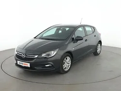Grau Gebraucht 2016 Opel Astra Selective Limousine | 10.620 €