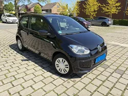 Schwarz Gebraucht 2016 VW up! Kleinwagen | 3.999 € (Fairer Preis)