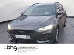 Grau Gebraucht 2024 Ford Focus ST-Line Kombi | 22.860 € (Guter Preis)