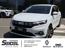 Weiß Gebraucht 2024 Dacia Sandero Expression Kleinwagen | 16.987 € (Guter Preis)